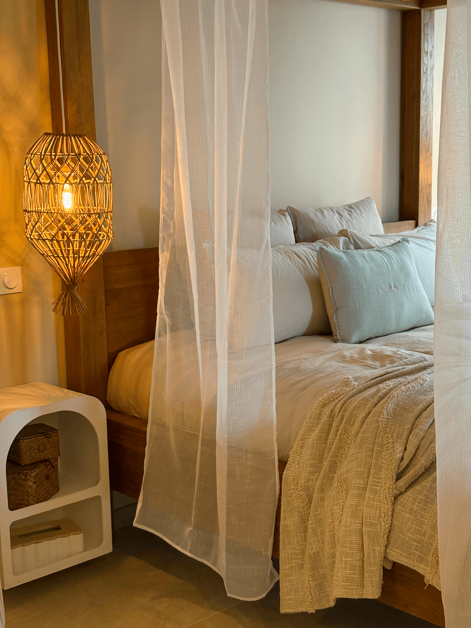 Baldamour Suite romantique couple Caen jacuzzi12